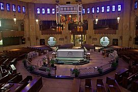 National Shrine of the Little Flower (Royal Oak, MI) - nave, view from balcony