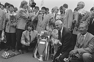 Archivo:PSV Eindhoven, 1987–88 European Cup Winners - 03
