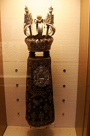 Archivo:Torah scroll - Museu Sefardi - Sinagoga de Transito - Toledo