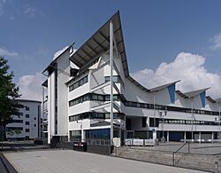 Archivo:University of East London MMB 07