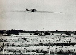 Archivo:Argentine AT-6 is attacking column of vehicles in april 1963