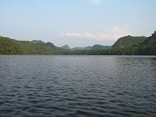 Cerros Manashahuemana.jpg