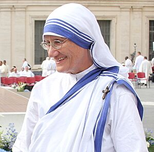 Archivo:Chen Chien-jen's trip in Vatican in 2016 - 14 (Mary Prema Pierick cropped)