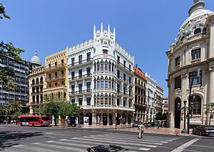 Archivo:Edificio Suay en Valencia
