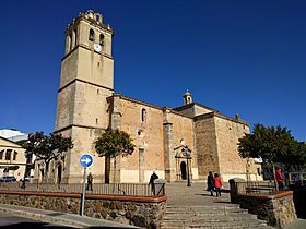 Archivo:Iglesia parroquial de San Pedro, Montijo (Badajoz)