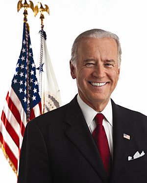 Archivo:Joe Biden official portrait