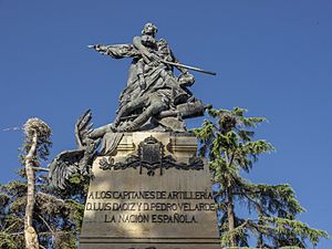 Archivo:Monumento a los Héroes del 2 de Mayo (1)