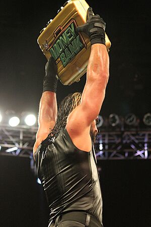 Archivo:Mr. Money in the bank Seth Rollins