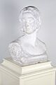 Museo Nacional de Cerámica y Artes Suntuarias - CE3 00571 - Busto de Lucrecia Bori