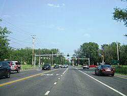 NY 370 eb at John Glenn Blvd., July 2023.jpg