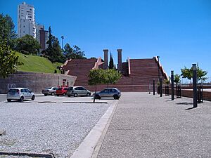 Archivo:Parque España Rosario 1
