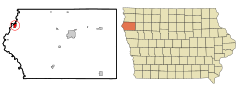 Plymouth County Iowa Incorporated and Unincorporated areas Akron Highlighted.svg