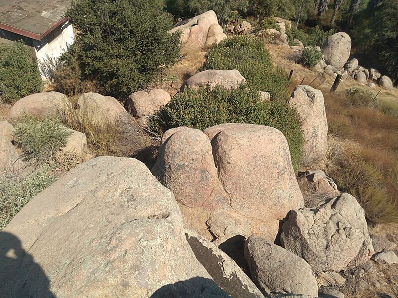 Rocas abundantes en Rancho Heredia