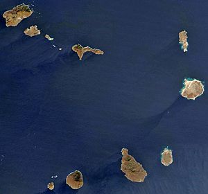Archivo:Satellite image of Cape Verde in December 2002