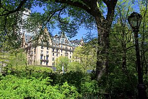Archivo:USA-NYC-Dakota Building