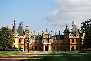Archivo:WaddesdonManor