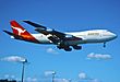 67bv - Qantas Boeing 747-200; VH-EBS@SYD;15.08.1999 (8258284240).jpg