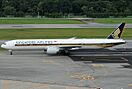 Boeing 777-312ER, Singapore Airlines JP7013808.jpg