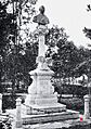 Busto Mariano Guzman parque Santa Ana 1903