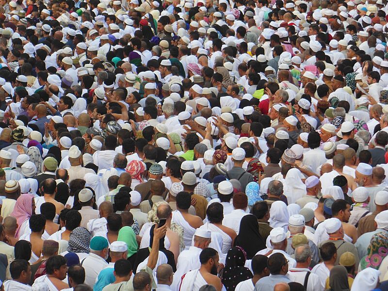 Crowds in haram makkah