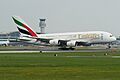 Emirates A380-800 A6-EEQ (14248352555)