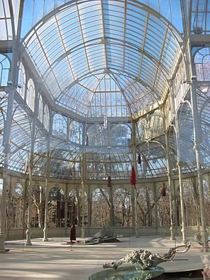 Archivo:Interior Palacio de cristal