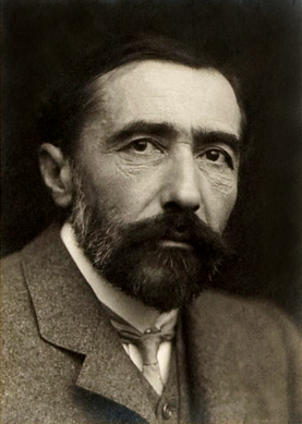 Archivo:Joseph Conrad 1904