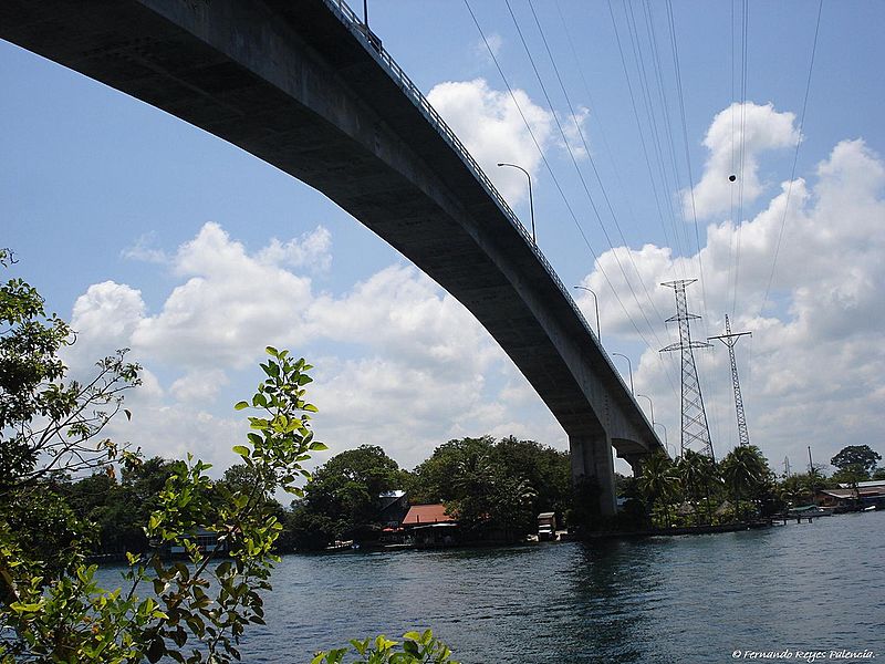Puente Rio Dulce