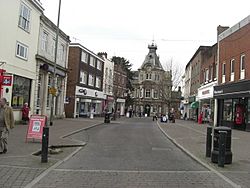 Tiverton , Fore Street and Tiverton Town Hall - geograph.org.uk - 1234180.jpg