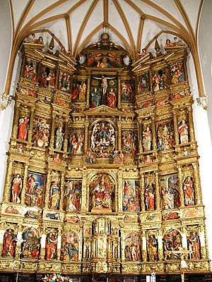 Archivo:Valtierra - Iglesia de Santa Maria 4