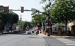 2013 photo of Center Square, Elizabethtown, Pennsylvania, U.S.A..JPG
