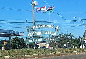 Archivo:Acceso a Eusebio Ayala por la Ruta PY02