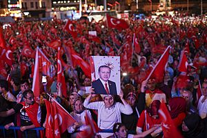 Archivo:After coup nightly demonstartion of president Erdogan supporters. Istanbul, Turkey, Eastern Europe and Western Asia. 22 July,2016