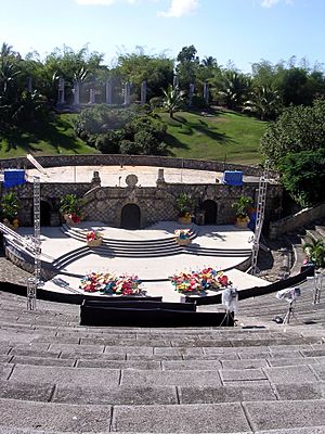Archivo:Amphitheater at Altos de Chavón