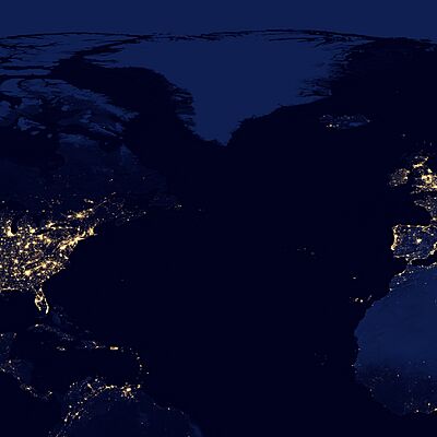 Archivo:Atlantic continents at night by VIIRS