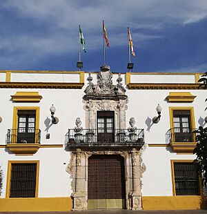 Archivo:Ayuntamiento de Utrera