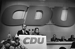 Archivo:Bundesarchiv B 145 Bild-F041437-0029, Hamburg, CDU-Bundesparteitag