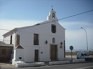 Archivo:Cases de Bàrcena. Ermita 2