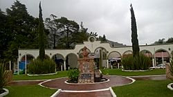 Cemetery of Mendoza City in Veracruz, México.jpg