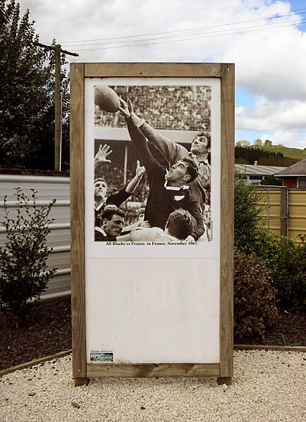 Colin Meads sign