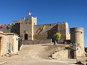 Archivo:Fortaleza de Trigueros del Valle (7), Valladolid (España)