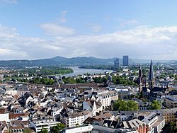 General view over bonn (cropped).jpg