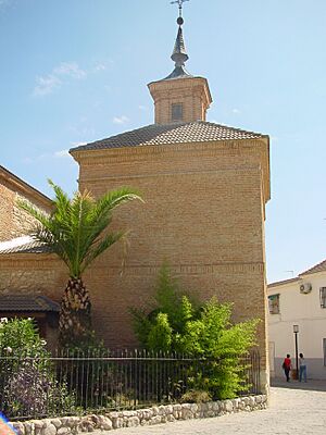 Archivo:Iglesia en San Martín de la Vega
