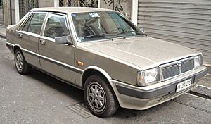 Archivo:Lancia Prisma