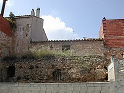 Muralla Benaguasil.jpg