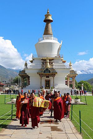 Archivo:National Memorial Chorten, Thimphu 02