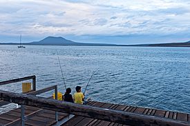 Pescar en la bahia de San Quintin MX.jpg