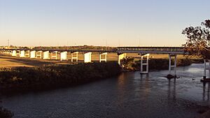 Archivo:Puente Internacional 1