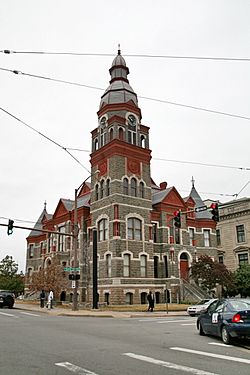 Pulaski county arkansas courthouse.jpg