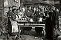 Reparto de comida por mujeres de la Sección Femenina (9 de 14) - Fondo Marín-Kutxa Fototeka